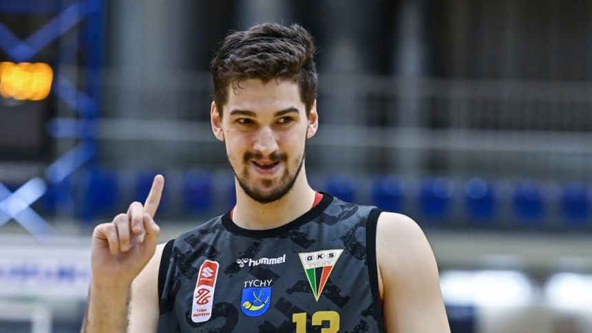 Kacper Mąkowski