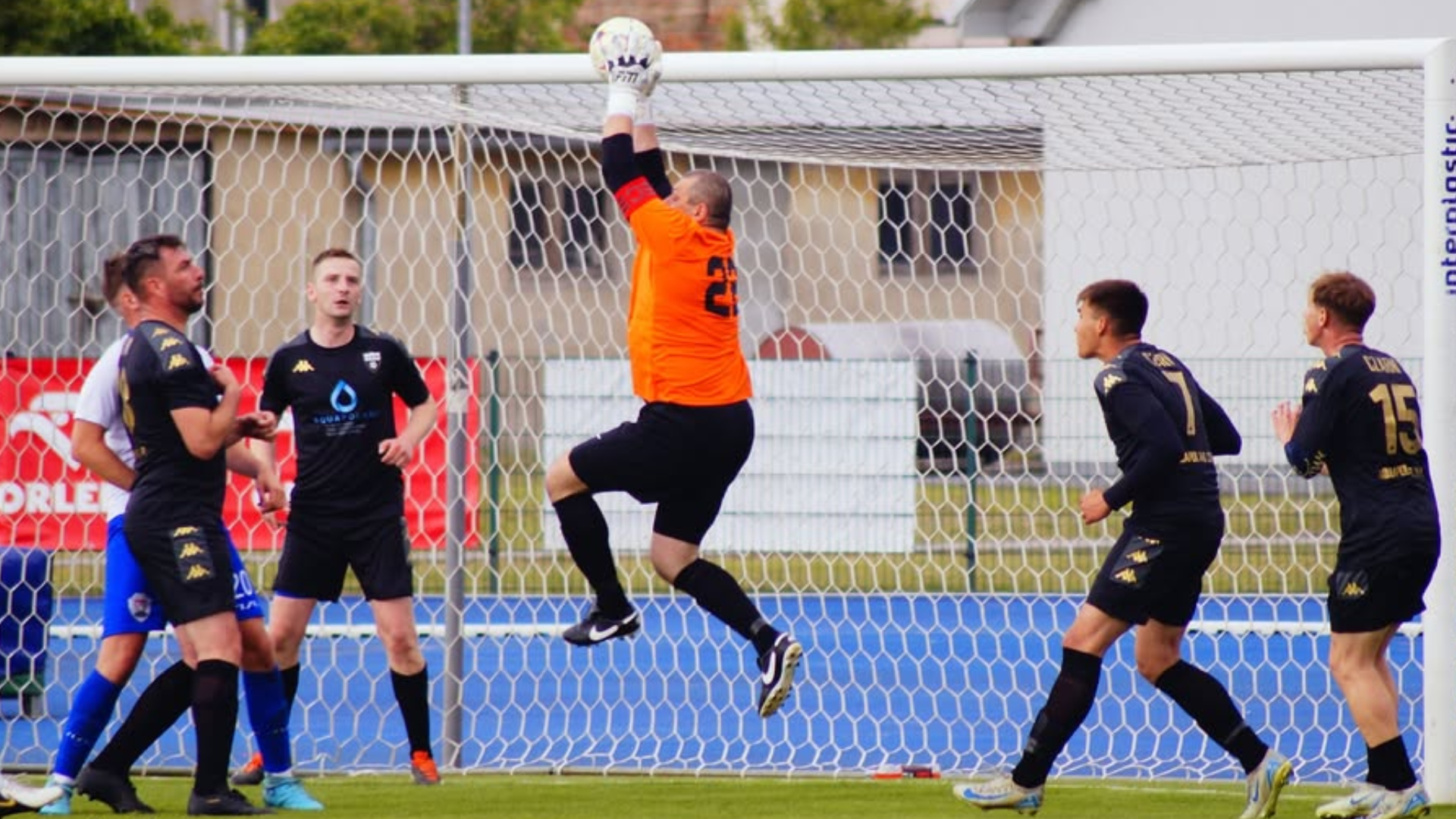 Czarni Wierzchosławice