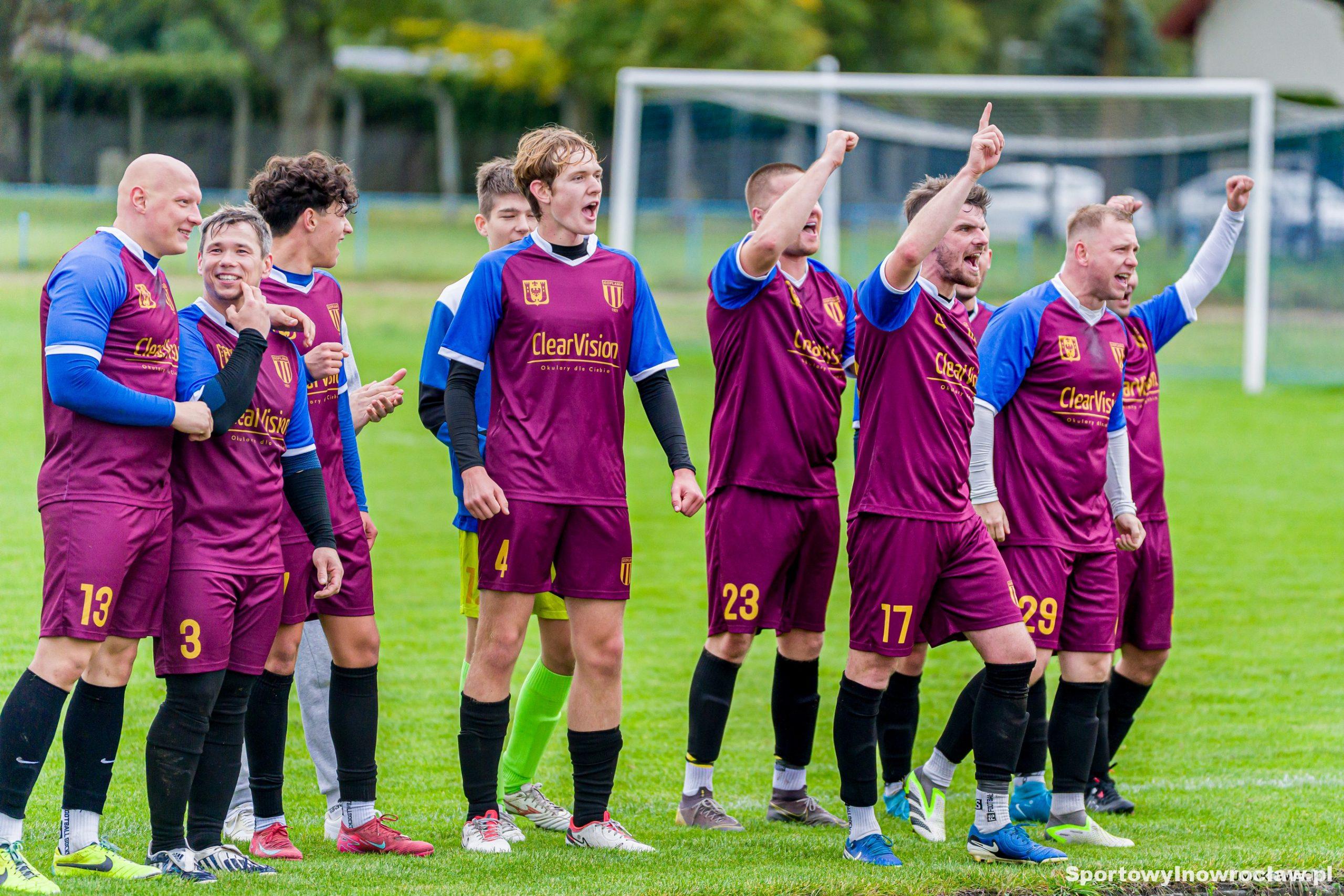 Goplania Inowrocław znów zwycięska. Lider B-klasy niepokonany po dziewięciu kolejkach