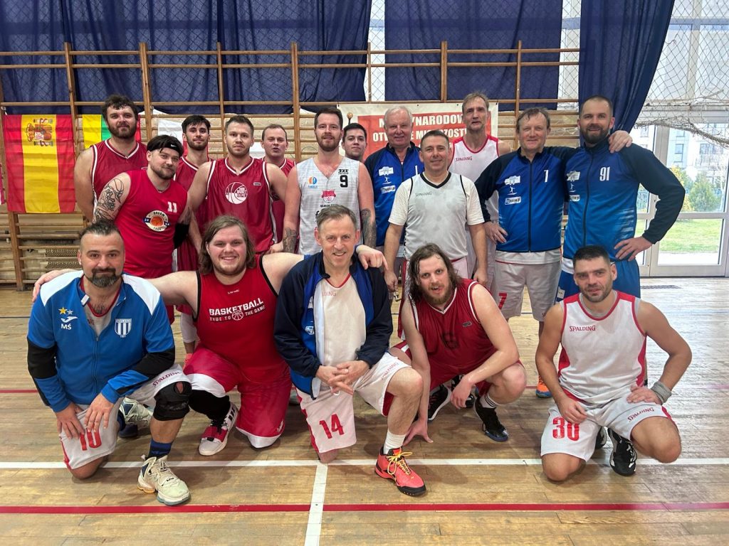 Oldboje z Inowrocławia z udanym występem na mistrzostwach Polski 3 Oldboje z Inowrocławia z udanym występem na mistrzostwach Polski