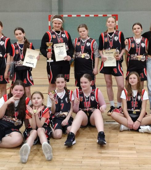 SP nr 4 Inowrocław koszykówka